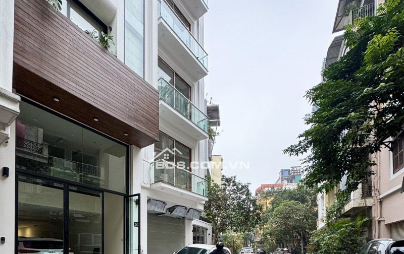 CỰC HIẾM! Bán nhà phân lô vỉa hè Ôtô tránh Cát Linh - Giảng Võ 75m² * 5 tầng giá 26 tỷ